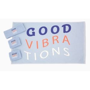 New‎ in Package To The Market Good Vibrations Sweat Set